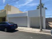 CASA EN RENTA EN ALCALÁ RESIDENCIAL
