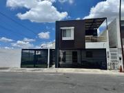 Casa en renta en Almería, Apodaca, Nuevo León