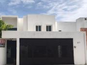 Casa en renta en Altabrisa