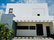 Casa en renta en Altabrisa
