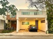 Casa en renta en Altabrisa, Mérida, Yucatán