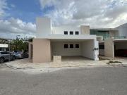 Casa en renta en Altabrisa, Mérida, Yucatán