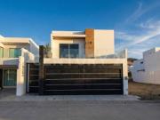 CASA EN RENTA EN ALTABRISA RESIDENCIAL, MAZATLÁN, SINALOA