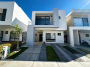 Casa en renta en Altos Juriquilla, Querétaro
