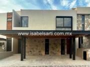 CASA EN RENTA EN ALTOZANO