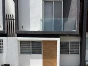 Casa en renta en Altozano, Morelia, Michoacán