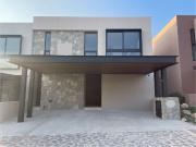casa en renta en altozano queretaro