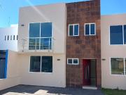 Casa en Renta en Altozano | Recámara en Planta Baja |...