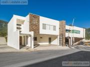 Casa en Renta en Amorada, Santiago, N.L