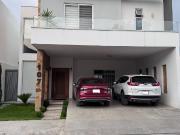 Casa en renta en Amorada Privada Residencial, Santiago,...