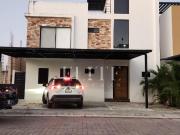 Casa en Renta en Residencial AQUA