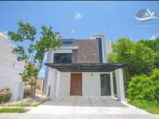 Casa en renta en Aqua Residencial con Amenidades