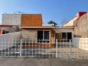 Casa en Renta en Av. Insurgentes 694 Camino Real Colima,...