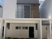 Casa en renta en Av Torres