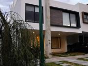 Casa en renta en Barranca del Refugio, León, Guanajuato