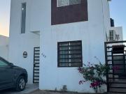 CASA EN RENTA EN BLVD. SANTA BÁRBARA