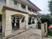 CASA EN RENTA EN BOSQUES DE LAS LOMAS