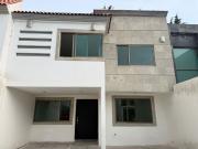 CASA EN RENTA EN CACALOMACAN, TOLUCA, EN PRIVADA CON... CASA EN RENTA EN CACALOMACAN, TOLUCA, EN PRIVADA CON...