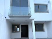 CASA EN RENTA EN CACALOMACAN, TOLUCA, EN PRIVADA CON... CASA EN RENTA EN CACALOMACAN, TOLUCA, EN PRIVADA CON...