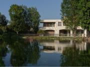 CASA EN RENTA EN CAMPANARIO COLINDA AL CAMPO DE GOLF Y LAGO