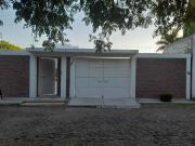 Casa en renta en Campestre Huertas la Joya, Querétaro,...