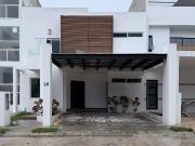 CASA EN RENTA EN CANCUN