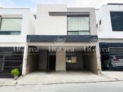 CASA EN RENTA EN CARRETERA NACIONAL