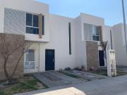 Casa en renta en Catara Residencial, San Luis Potosí,...