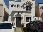 CASA EN RENTA EN CEDROS SANTA FE – PRIVADA CON ACCESO...