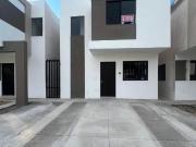 Casa en Renta en Centrika Huniala, Apodaca Nuevo León