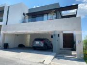 Casa en renta en Cerezos Residencial, Monterrey, Nuevo León