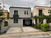 CASA EN RENTA EN CERRADA DE CUMBRES EN MONTERREY