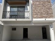 Casa en renta en Cerradas de Rinconada, Apodaca, Nuevo León