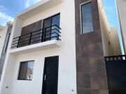 Casa en renta en ciudad en fraccionamiento Cantares