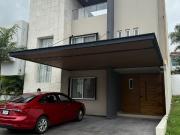 CASA EN RENTA EN CLAUSTROS DE LA CATEDRAL CENTRO SUR. 12