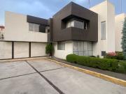 CASA EN RENTA EN COAPA