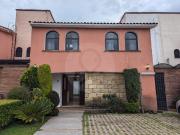 Casa en renta en Coaxustenco