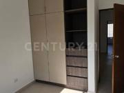 CASA EN RENTA EN COL. ALTAVIA EN DOMINIO CUMBRES