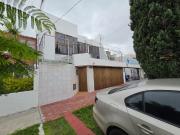 CASA EN RENTA IDEAL PARA OFICINA, SPA, CONSULTORIOS,...