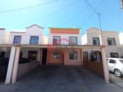 CASA EN RENTA EN COL. LAS LOMAS