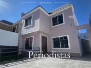 Casa en Renta en Col. Periodistas | Frente a Área Verde...