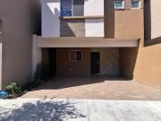 CASA EN RENTA EN VALTERRA RESIDENCIAL EN APODACA, N.L