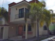 Casa en Renta en Colinas del Rey, Zapopan