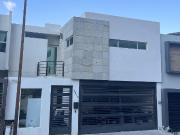 CASA EN RENTA EN COLINAS DEL VALLE