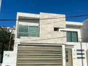 casa en renta en colonia la caleta