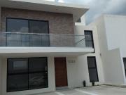 CASA EN RENTA EN CONDESA JURIQUILLA, QUERETARO