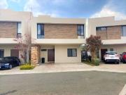 CASA EN RENTA EN CONDOMINIO, EN CUMBRES DEL LAGO JURIQUILLA