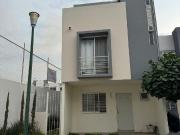 Casa en renta en Condominio “La Alameda”