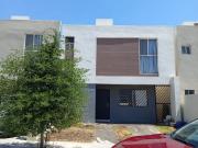 Casa en Renta en Condominio Privado en Ankara...