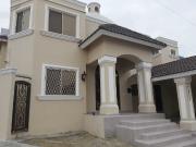 Casa en renta en Contry la Silla, Guadalupe, Nuevo León